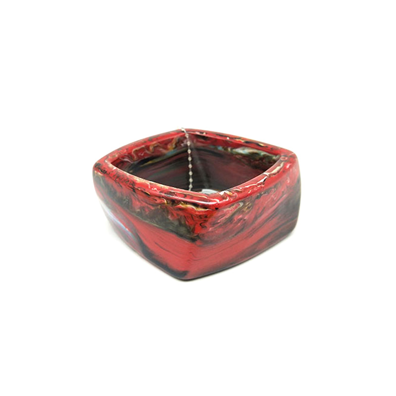 Round Acrylic Resin Bracelet with red texture