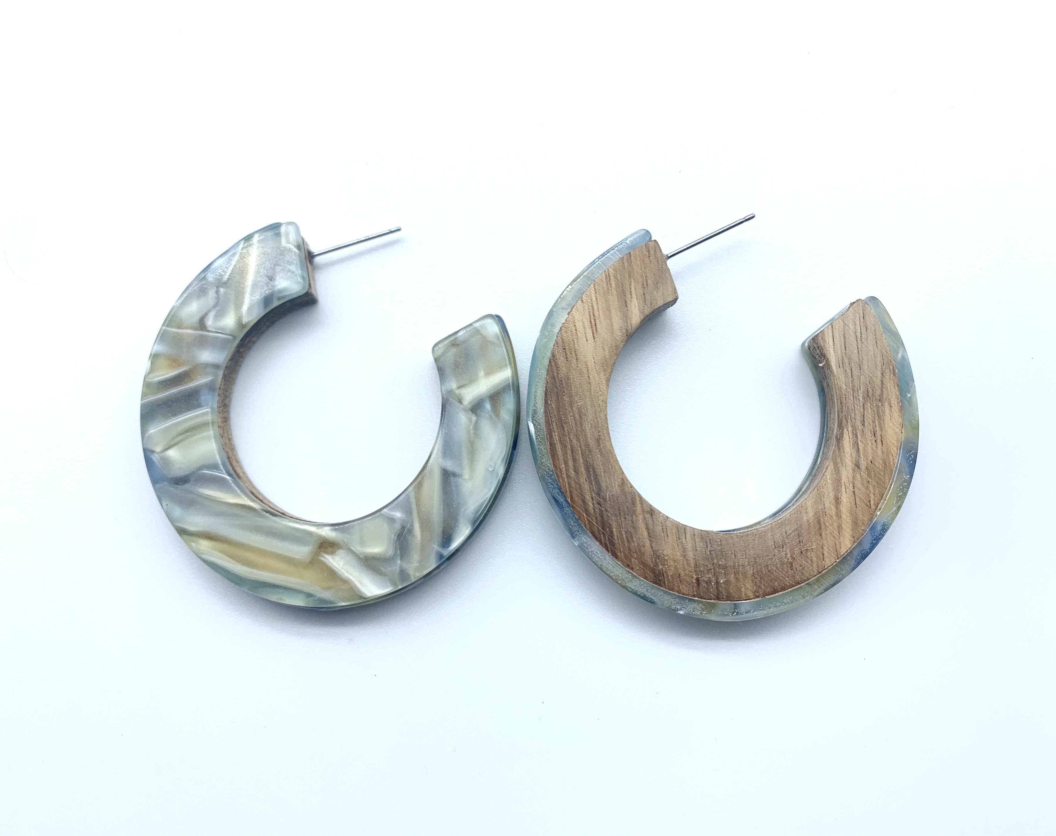 Popular wood acrylic large hoop earring for women